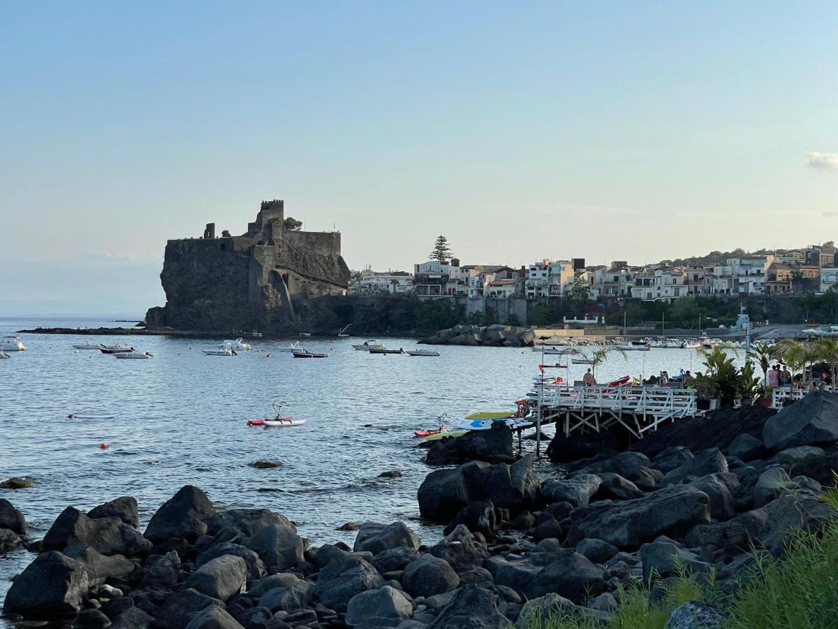 Lorenzo'S House Catania City Centre - Comfortable Large Apartment With 2 Bedrooms And 2 Baths, Close To Trains, Metro And Bus Station Kültér fotó